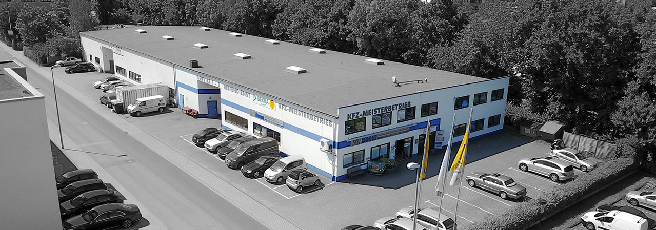 Vogelperspektive auf die Firma van den Boom